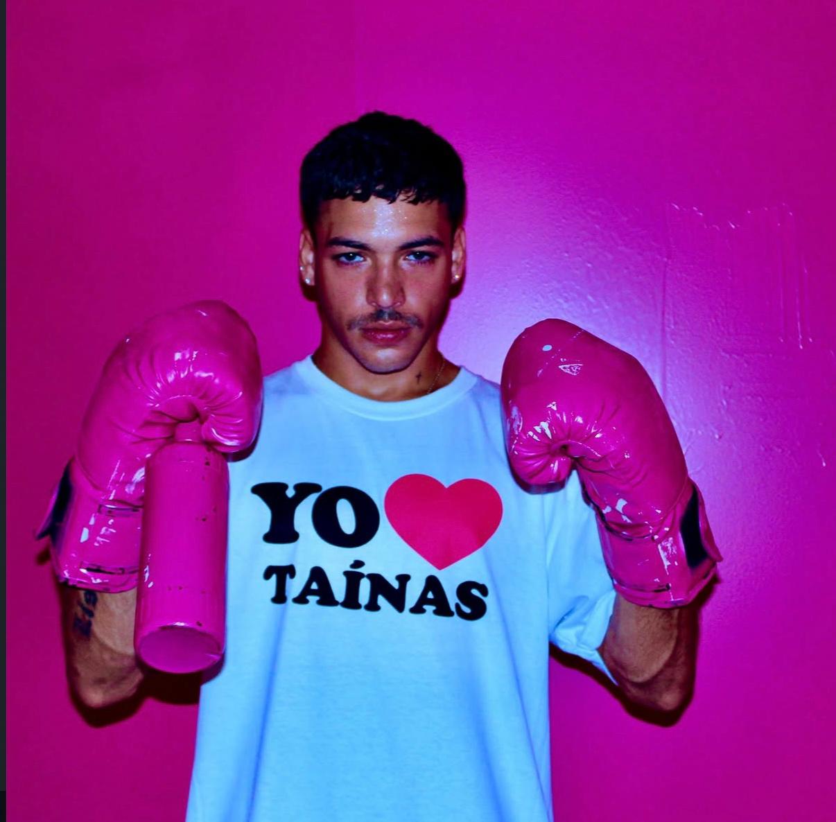 yo ❤ taínas tee